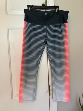 GAP Fit Striped Leggings with Coral Side Fade